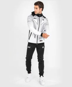 UFC Venum Authentic Fight Night 2.0 Men's Walkout Hoodie - White -Venum store 0 252F3 252F2 252Fb 252F032b024e7294910ac9432458c7f24d4968a7ee63 VNMUFC 00144 002 03