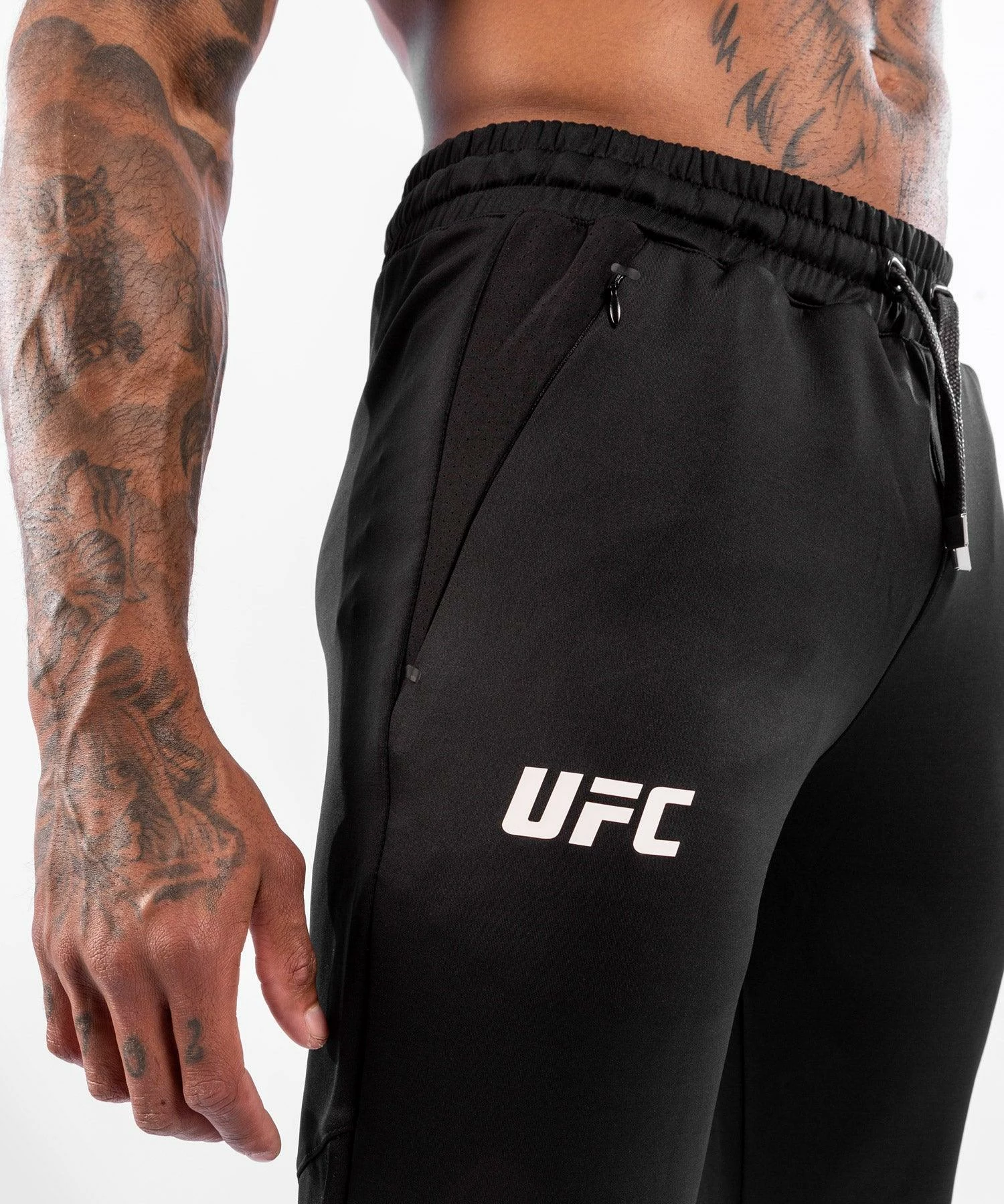 UFC Venum Authentic Fight Night Men's Walkout Pant - Black 4 UFC Venum Authentic Fight Night Men's Walkout Pant - Black - Image 4