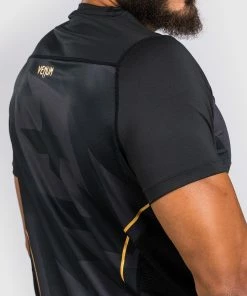 Venum Razor Dry Tech T-Shirt - Black/Gold -Venum store 0 252F8 252F1 252Fc 252F081ceafe820a64277f4c3056a6ca6ac80cb2a410 t b64dedb9 09e6 4779 8b81 7e2be07ddff3