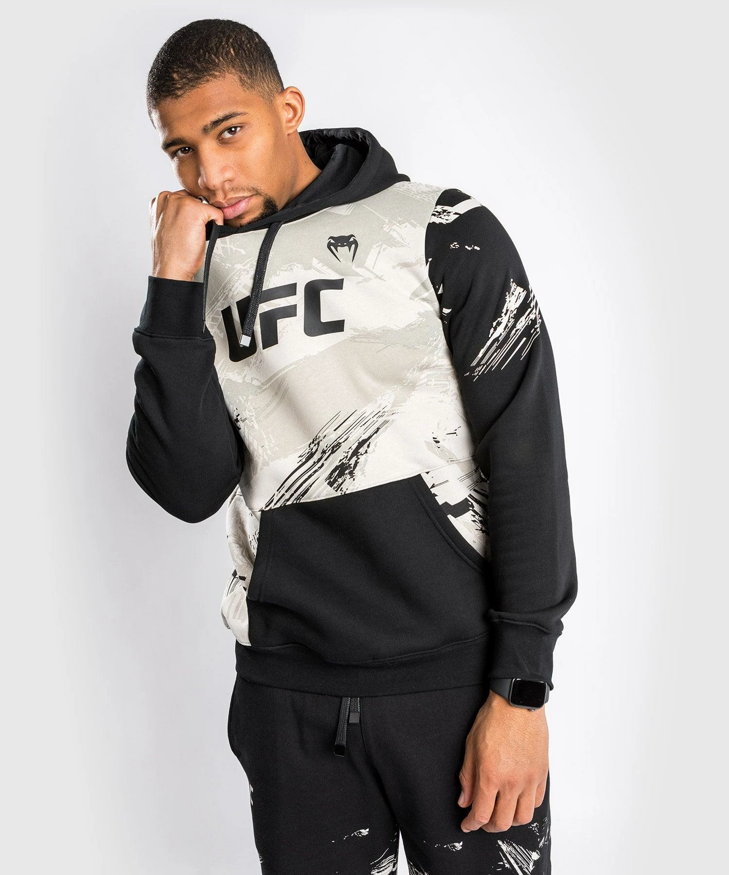 UFC Venum Authentic Fight Week Men's 2.0 Pullover Hoodie - Sand/Black 2 UFC Venum Authentic Fight Week Men's 2.0 Pullover Hoodie - Sand/Black - Image 2
