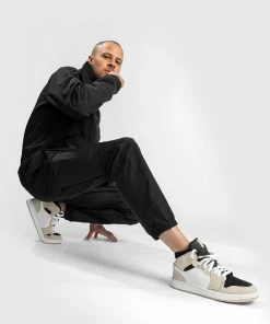 Venum Altitude Jogger - Black -Venum store 1 252F9 252F4 252Fe 252F194e3f2750b795af3b9171859f6a7578ac281fb2 ALTITUDE JOGGING 04 1246472d 3fad 4b1c a203 e94bbeb91170