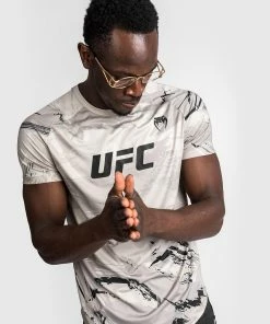UFC Venum Authentic Fight Week 2.0 Men's Dry Tech T-shirt - Sand -Venum store 1 252Fa 252F5 252Fc 252F1a5c17a7430eaf12d263197702881caf9472d930 VNMUFC 00101 040 05 f17e5521 2183 4d3a b86f de644da67d60
