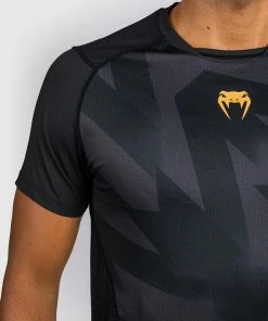 Venum Razor Dry Tech T-Shirt - Black/Gold -Venum store 2 252F8 252F7 252F0 252F2870643bf92da4fc8cfac4574744339f64da50aa y f9fb5abf d94a 49d7 bc14 1fba64a48bd8