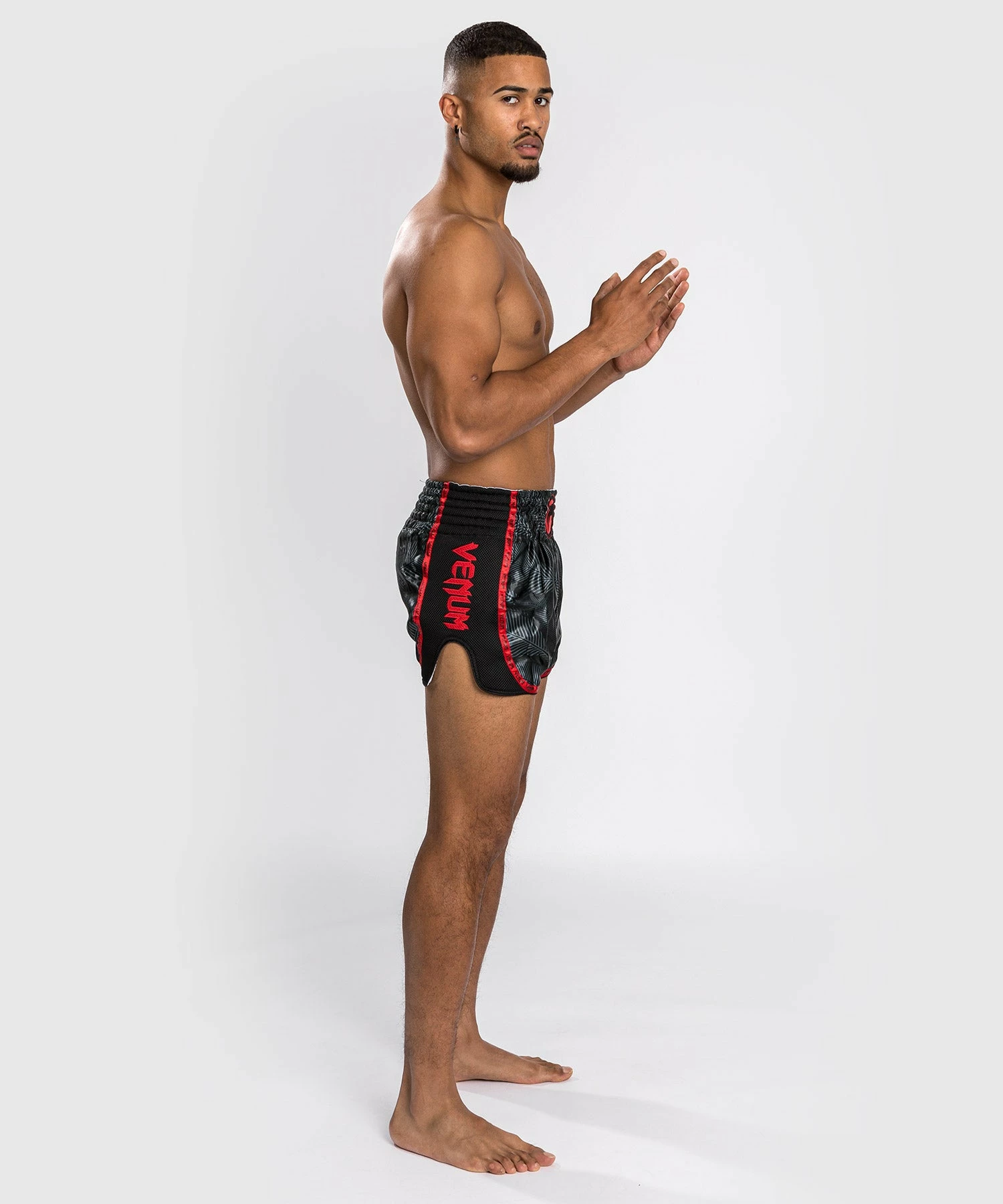 Venum Phantom Muay Thai Shorts - Black/Red 8 Venum Phantom Muay Thai Shorts - Black/Red - Image 8