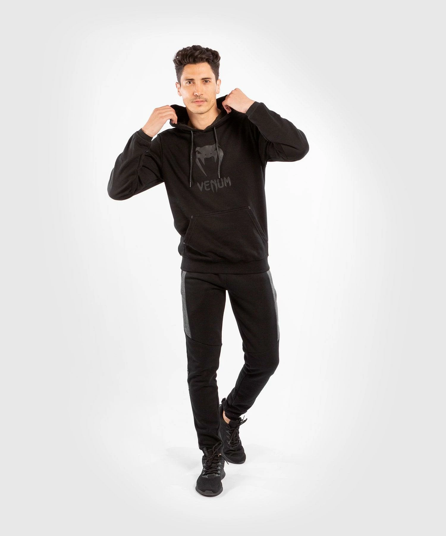 Venum Classic Hoodie - Black/Black - Image 8