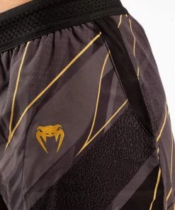 UFC Venum Replica Women's Shorts - Champion -Venum store 4 252F1 252F5 252Fd 252F415df4b4a62ccba9e094be8a49a56032c59ce2fe VNMUFC 00072 126 06 f361ef31 2999 4329 9201 6c3c15ea7a87