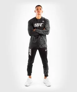 UFC Venum Authentic Fight Week Men's Long Sleeve T-shirt - Black -Venum store 4 252F3 252F6 252F2 252F4362316eee9f6b31c6649bc8aff2e570b0ec11ba VNMUFC 00056 001 06 03c08595 d10b 474b b7eb b9a06be894d3
