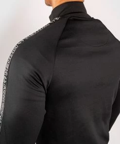 Venum Club 212 Track Jacket - Black/White -Venum store 4 252F3 252F8 252F9 252F438975c7d255a87684998536fde5580324cd2ba4 TRACKJACKETS CLUB212 WHITE BLACK 11