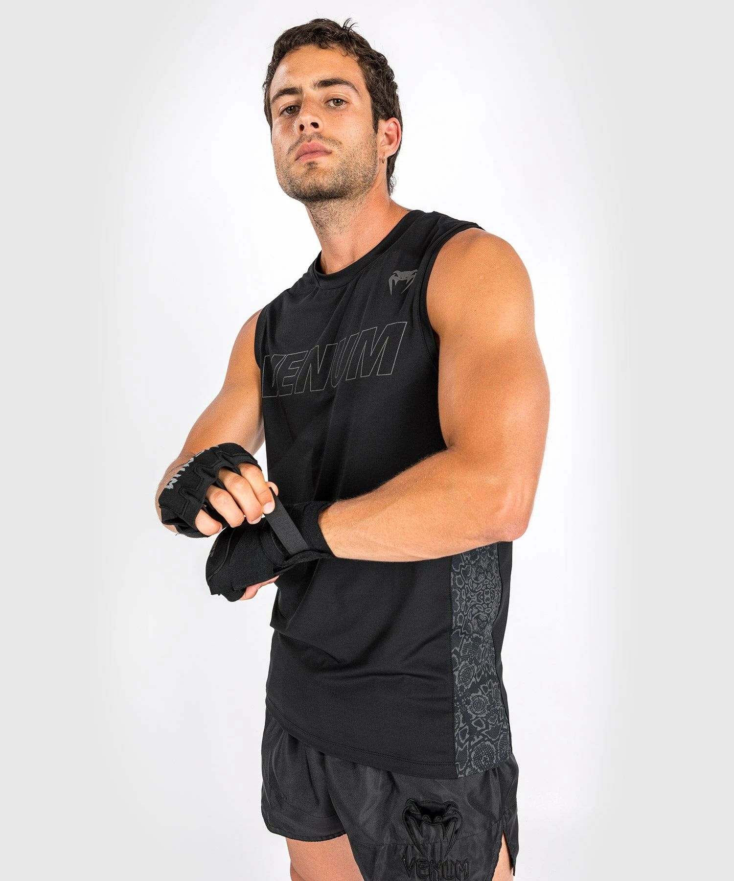 Venum Classic Evo Dry Tech Tank Top - Black/Black Reflective - Image 2