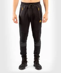 Venum Athletics Joggers - Black/Gold -Venum store 4 252F5 252Fd 252F5 252F45d56f93fc1b7afa052efba21506d0a03e6be8be JOGGING ATHLETICS BLACK GOLD 01 1 1