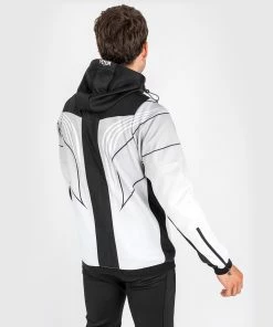 UFC Venum Authentic Fight Night 2.0 Men's Walkout Hoodie - White -Venum store 4 252F7 252Fd 252Ff 252F47df6225879b24bddb91bee44f2e053c5ee2b353 VNMUFC 00144 002 05