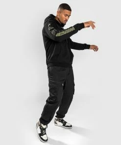 Venum Fangs Hoodie Regular Fit - Black -Venum store 4 252Fe 252Fa 252Fa 252F4eaa87f01670deee17d2041ee9c91bd102c61325 HOODIES FANGS BLACK 2 06