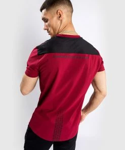 UFC Venum Performance Institute T-shirt - Red -Venum store 5 252F2 252Fb 252Ff 252F52bffeaca823c0ea15ec13e316432e6081e1b078 VNMUFC 00090 003 04