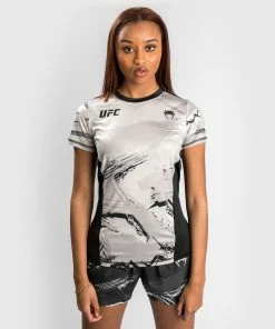 UFC Venum Authentic Fight Week 2.0 Dry Tech T-Shirt - For Women - Sand/Black -Venum store 5 252F4 252F5 252F0 252F545007e907f5a375701f0f89d428e8746b55882d VNMUFC 00122 040 00 F c5ad317d 43ae 4eb1 897e 06c80d70f9f7
