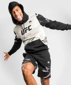 UFC Venum Authentic Fight Week Men's 2.0 Pullover Hoodie - Sand/Black 11 UFC Venum Authentic Fight Week Men's 2.0 Pullover Hoodie - Sand/Black -Venum store 6 252F0 252F9 252F7 252F6097e8fb1bbc004e9ce395395d1daa5195eec836 VNMUFC 00105 040 09 4a163148 9609 4c79 9222 aa62611b597c