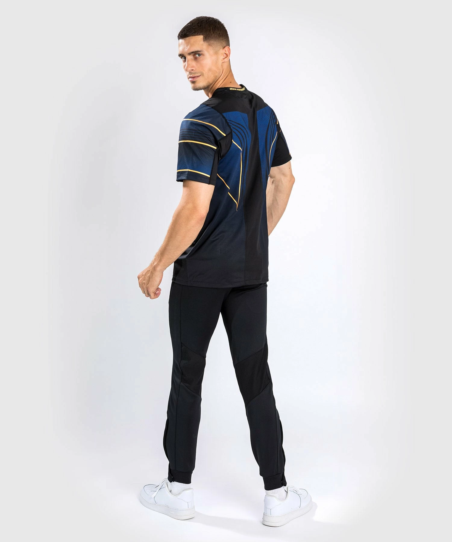 CSD FASHION UFC AUTHENTIC FIGHT NIGHT 2.0 KIT BY VENUM MEN'S WALKOUT JERSEY - Midnight - Champion 4 CSD FASHION UFC AUTHENTIC FIGHT NIGHT 2.0 KIT BY VENUM MEN'S WALKOUT JERSEY - Midnight - Champion - Image 4