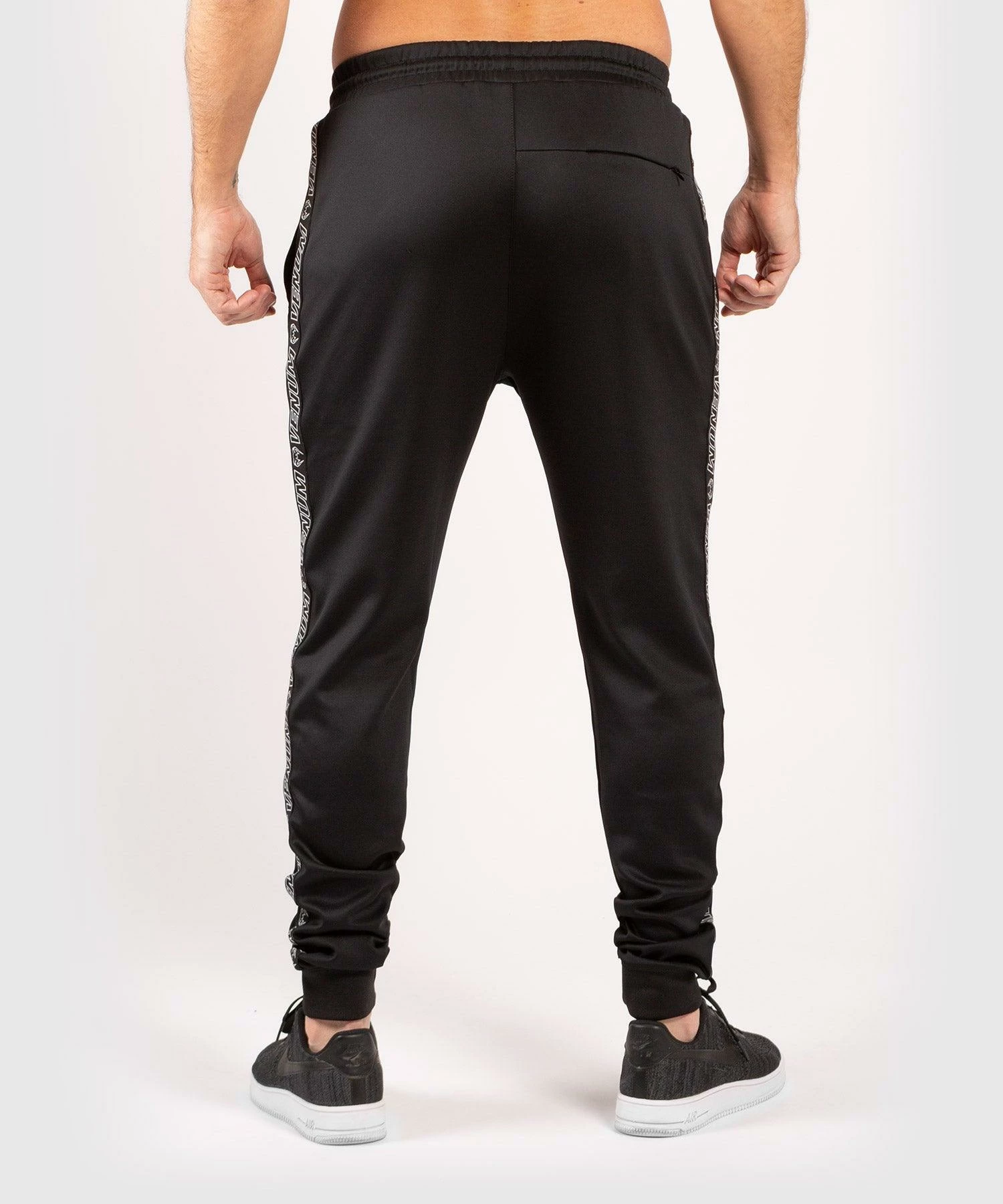 Venum Club 212 Joggers - Black/Gold 7 Venum Club 212 Joggers - Black/Gold - Image 7