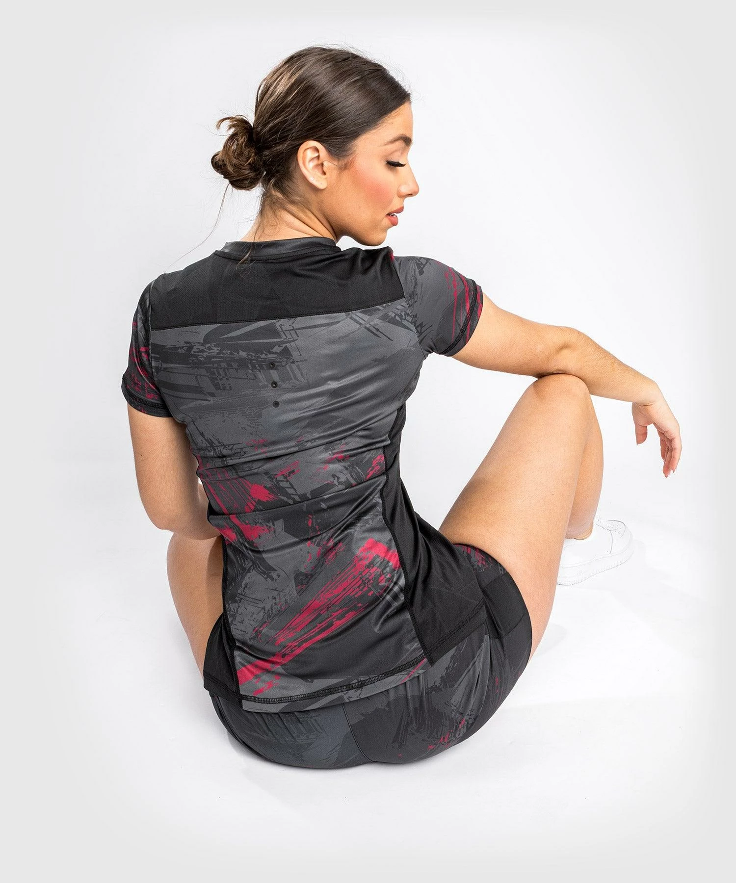 UFC Venum Authentic Fight Week 2.0 Dry Tech T-Shirt - For Women - Black/Red 6 UFC Venum Authentic Fight Week 2.0 Dry Tech T-Shirt - For Women - Black/Red - Image 6