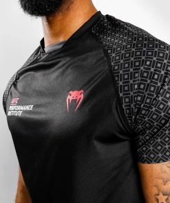 UFC Venum Performance Institute Dry Tech T-Shirt - Black/Red -Venum store 7 252F7 252Fa 252F6 252F77a6368dbd789ba628edae5a732a8029fe950c45 VNMUFC 00088 100 22
