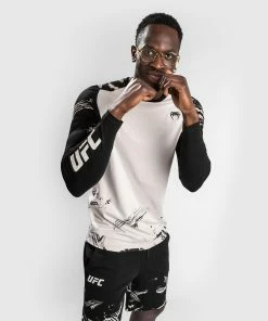 UFC Venum Authentic Fight Week Men's 2.0 Long Sleeve T-Shirt - Sand/Black -Venum store 7 252F8 252Fc 252F2 252F78c24805a82c6f92c7b6bbc0b6ae1151c7666519 VNMUFC 00111 040 04 53e7cd25 f0e5 4869 83e5 58a07fce2be0