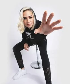 Venum Classic Hoodie - For Women - Black -Venum store 7 252F9 252F5 252Fc 252F795cfaed2342b456fd1ee51b0655b538eb796469 HOODIE CLASSIC BLACK WOMEN3