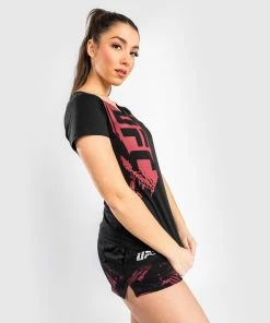 UFC Venum Authentic Fight Week Women's 2.0 Short Sleeve T-Shirt - Black/Red -Venum store 8 252F1 252F9 252F7 252F81971ecb376c055de15350cd3a06b7fc291256ba VNMUFC 00142 001 08 707bba39 1751 4005 8b23 5ef5dc7648a2