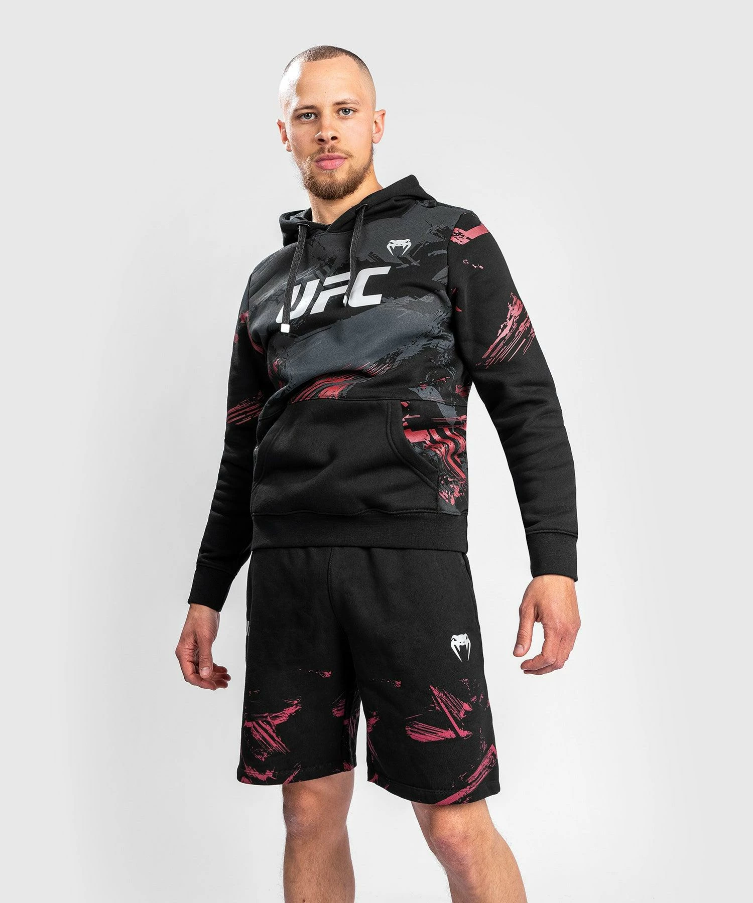UFC Venum Authentic Fight Week Men's 2.0 Pullover Hoodie - Black/Red 5 UFC Venum Authentic Fight Week Men's 2.0 Pullover Hoodie - Black/Red - Image 5