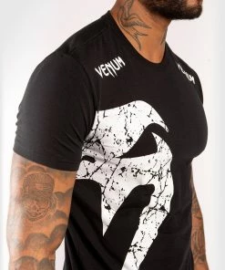 Venum Giant T-shirt - Black -Venum store 8 252F4 252F3 252F1 252F843128f196afa7ad4910159140325ce001fd949c TS ORIGINAL GIANT BLACK WHITE SD 05