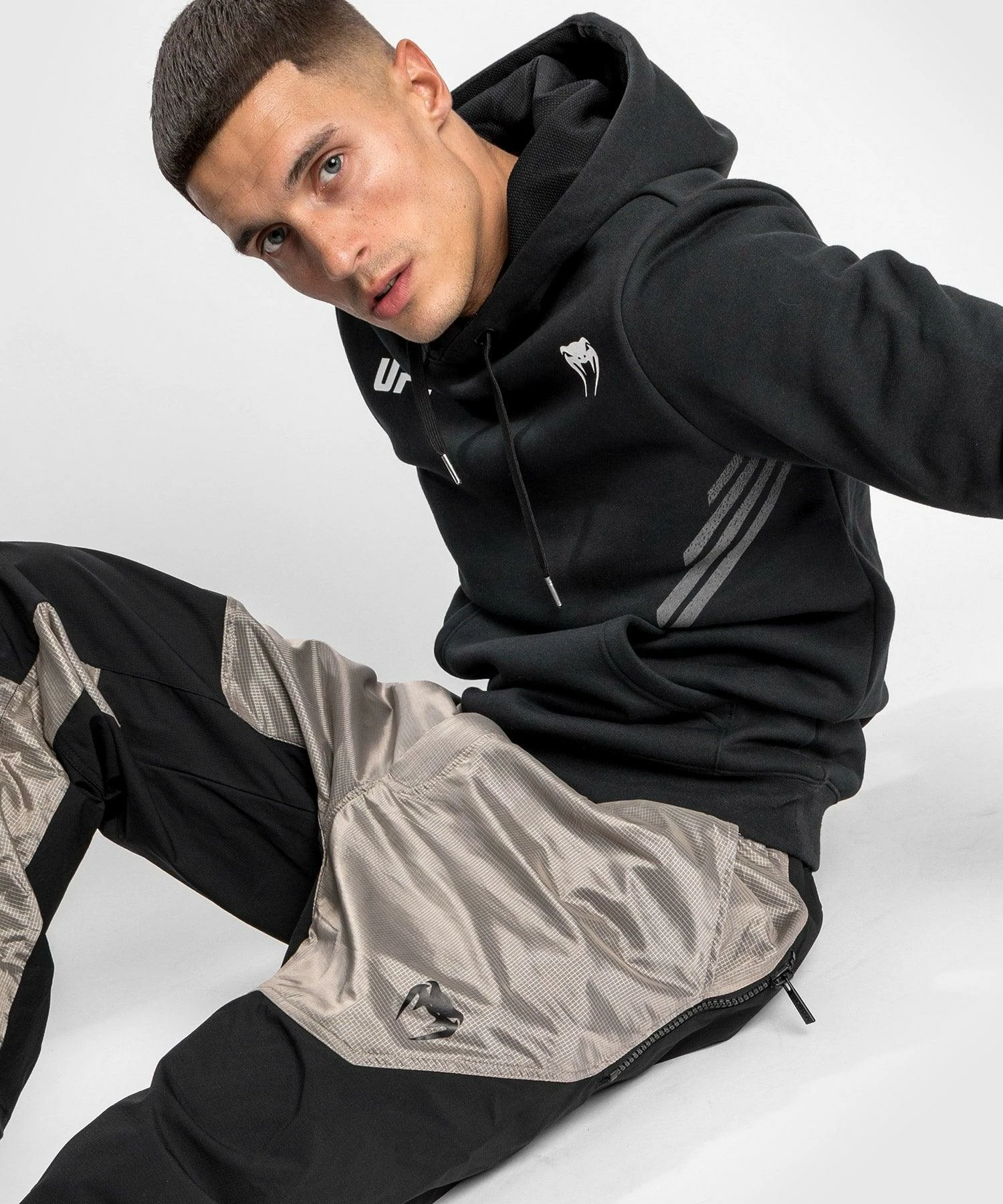 Venum Laser XT Jogger - Oversize - Black/Sand - Image 4