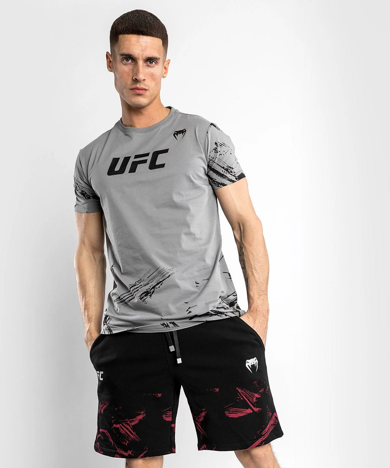 UFC Venum Authentic Fight Week Men's 2.0 Short Sleeve T-Shirt - Grey 1 UFC Venum Authentic Fight Week Men's 2.0 Short Sleeve T-Shirt - Grey