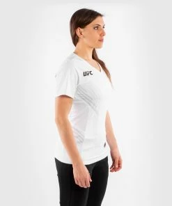 UFC Venum Personalized Authentic Fight Night Women's Walkout Jersey - White -Venum store 8 252Fd 252F4 252F5 252F8d451b602bc311bc43609f0ff15cc65d38e99c72 VNMUFC 00021 002 04 016adcf0 181b 4ed6 82b8 4c9f67eb58cf