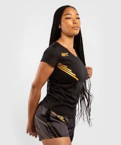 UFC Venum Replica Women's Jersey - Champion -Venum store 9 252F2 252F3 252F8 252F9238928ee6526f24fe6b723d12955adb37f40aa7 VNMUFC 00069 126 05 1