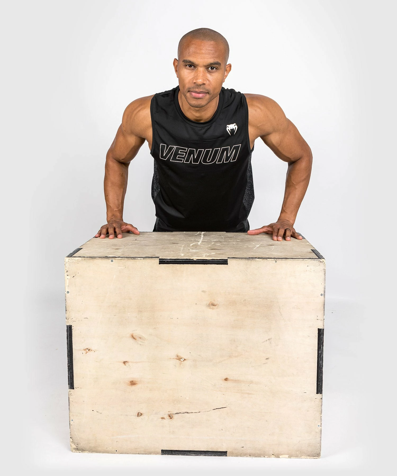 Venum Classic Evo Dry Tech Tank Top - Black/White 3 Venum Classic Evo Dry Tech Tank Top - Black/White - Image 3