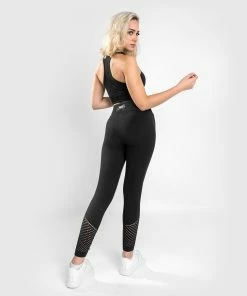 Venum Sparring Seamless 7/8 Leggings - For Women - Black 12 Venum Sparring Seamless 7/8 Leggings - For Women - Black -Venum store LEGGINGS 7 8 SPARRING BLACK 05