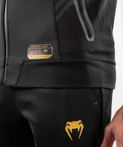 UFC Venum Authentic Fight Night Men's Walkout Hoodie - Champion -Venum store a 252Fe 252F9 252F8 252Fae98a0c4a8d8a3a29fa0add382afea1ac4a07a94 VNMUFC 00004 126 08