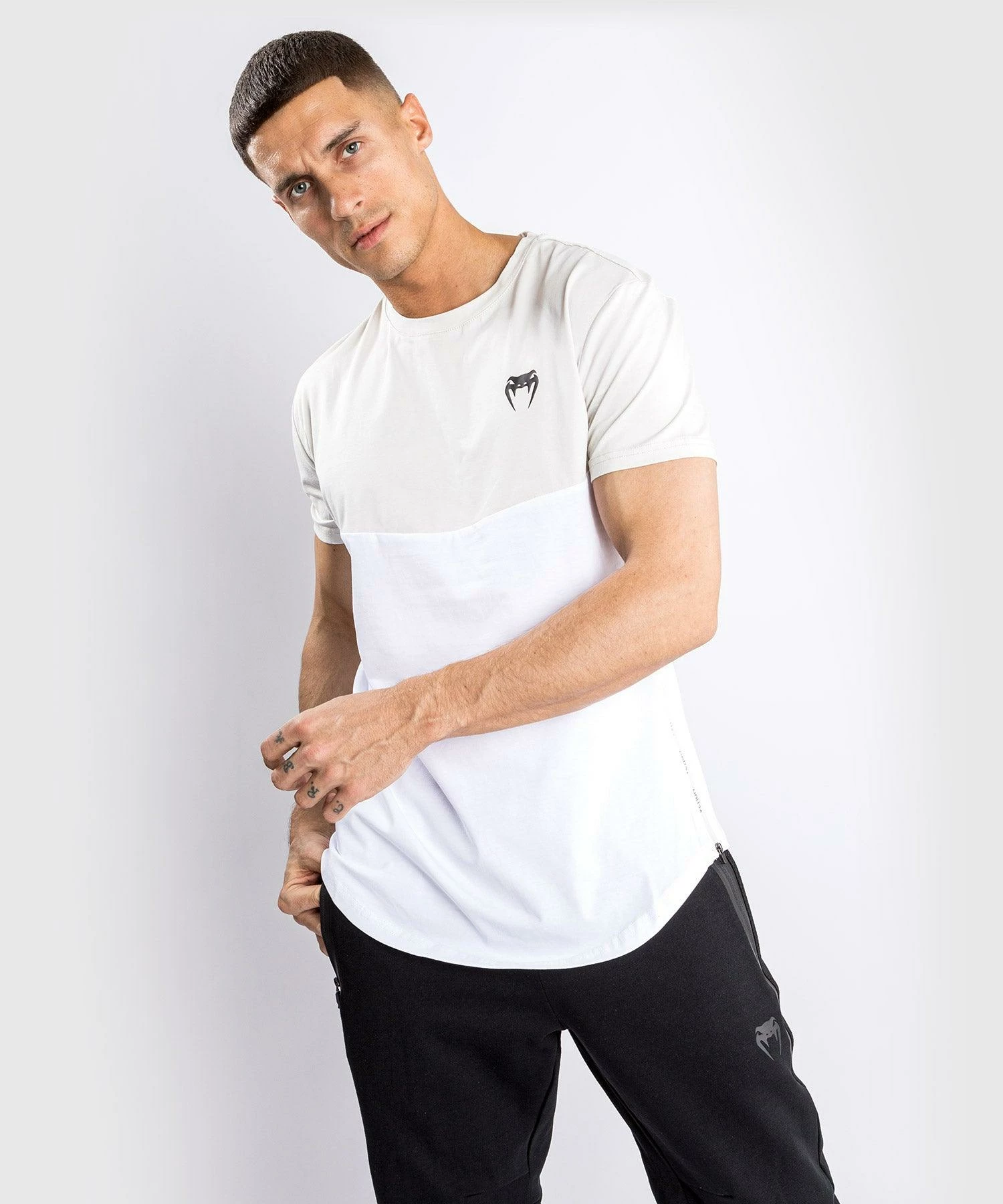 Venum Laser T-shirt - White 2 Venum Laser T-shirt - White - Image 2