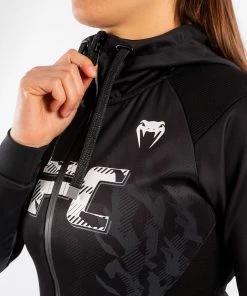 UFC Venum Authentic Fight Week Women's Zip Hoodie - Black -Venum store c 252F7 252Fe 252Fb 252Fc7ebb53060a65bd44c5d9684afc9df00352e8111 VNMUFC 00027 001 06
