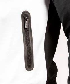 Venum Club 212 Track Jacket - Black/White -Venum store c 252Fd 252F8 252Fe 252Fcd8e4189f2f8c40a584595e45e90b034733e6eea TRACKJACKETS CLUB212 WHITE BLACK 09