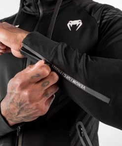 UFC Venum Authentic Fight Night Men's Walkout Hoodie - Black 19 UFC Venum Authentic Fight Night Men's Walkout Hoodie - Black -Venum store d 252F0 252F1 252Fb 252Fd01b741d6a245ff6a1357aad4eb56fe67b81037e VNMUFC 00004 001 12