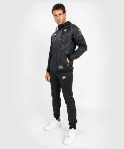 UFC Venum Authentic Fight Night 2.0 Men's Walkout Hoodie - Black -Venum store d 252F1 252F4 252Fc 252Fd14cc2405baa8e55f4ab13bd951b9355587914d6 VNMUFC 00144 001 04