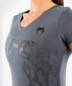 UFC Venum Authentic Fight Week Women's Short Sleeve T-shirt - Grey -Venum store d 252Fc 252Fa 252F7 252Fdca7f1064bbc43251efdcdc7a53843b017dddc3a VNMUFC 00041 010 05 916c76ae 3b11 4d11 ba71 306ae1f45893