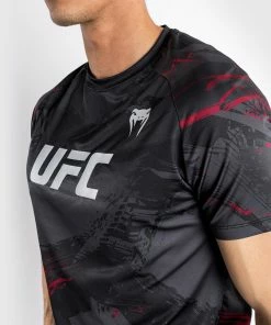 UFC Venum Authentic Fight Week 2.0 Men's Dry Tech T-shirt - Black -Venum store e 252F9 252F4 252F7 252Fe9476f2c8d607c9e104dfde3102faad36921fe6b VNMUFC 00101 100 16 a896d19a 821d 4d6e 90ef 2a807cffeb4c