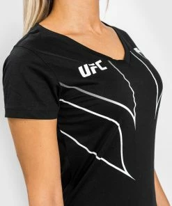 UFC Venum Fight Night 2.0 Replica Women's T-shirt - Black -Venum store e 252Fd 252F5 252F7 252Fed57baf6d1bb415b004d6e2b00b53593b44ed4ac VNMUFC 00154 001 09 dab52723 6666 4eb7 8bb9 5118b980f6ab