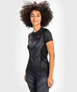 Venum Phantom Dry Tech T-Shirt - For Women - Black/Red -Venum store f 252F3 252Fa 252F0 252Ff3a02ffe7b54f6afe77ebb7c093df028042da398 DRY TECH PHANTOM BALCK RED 05 4996332d d00b 4a94 932d 6f8b9a2f05e1