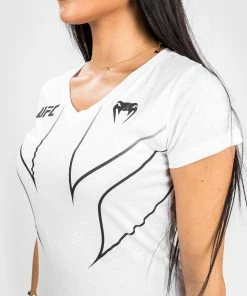 UFC Venum Fight Night 2.0 Replica Women's T-shirt - White 10 UFC Venum Fight Night 2.0 Replica Women's T-shirt - White -Venum store f 252F5 252Fb 252Fc 252Ff5bcb60f6e6846ad2497cdae5f23df3d33202d0f VNMUFC 00154 002 09