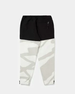 The North Face TNF X KAWS Retro 1995 Delani Pant (Moon Ivory) -Venum store tnf NF0A7WMC8K41 02